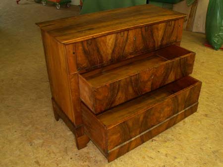commode noyer XIXeme restauree1